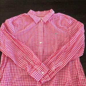 Vineyard Vines button down